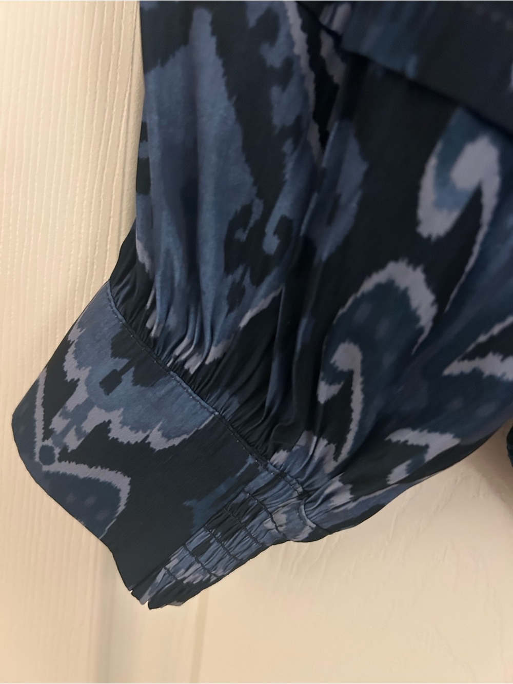 Chico's Blue Patterned blouse. Long sleeve. Smoke free home. Worn once. - Picture 3 of 4